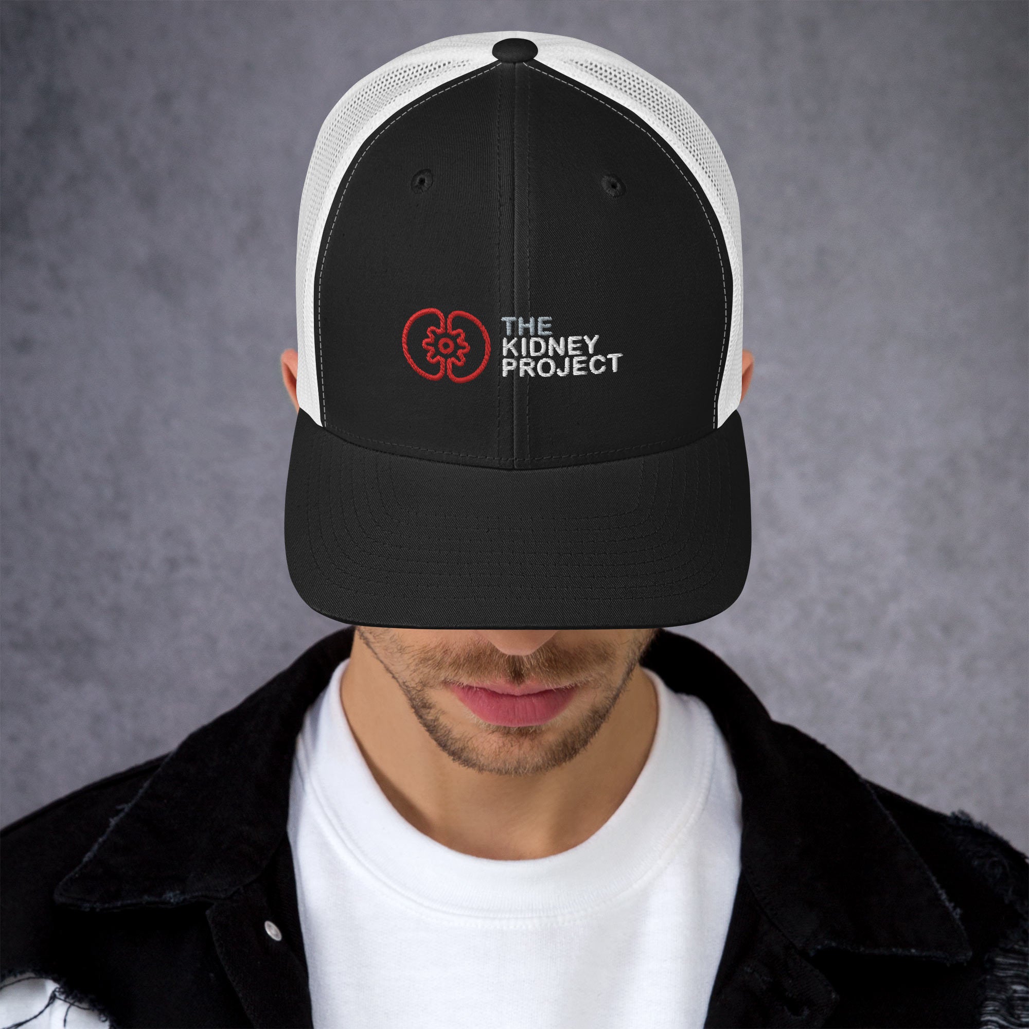 La gorra del Proyecto Riñón